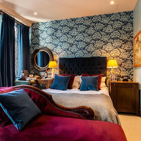 Fox And Anchor Hotel London Exterior photo