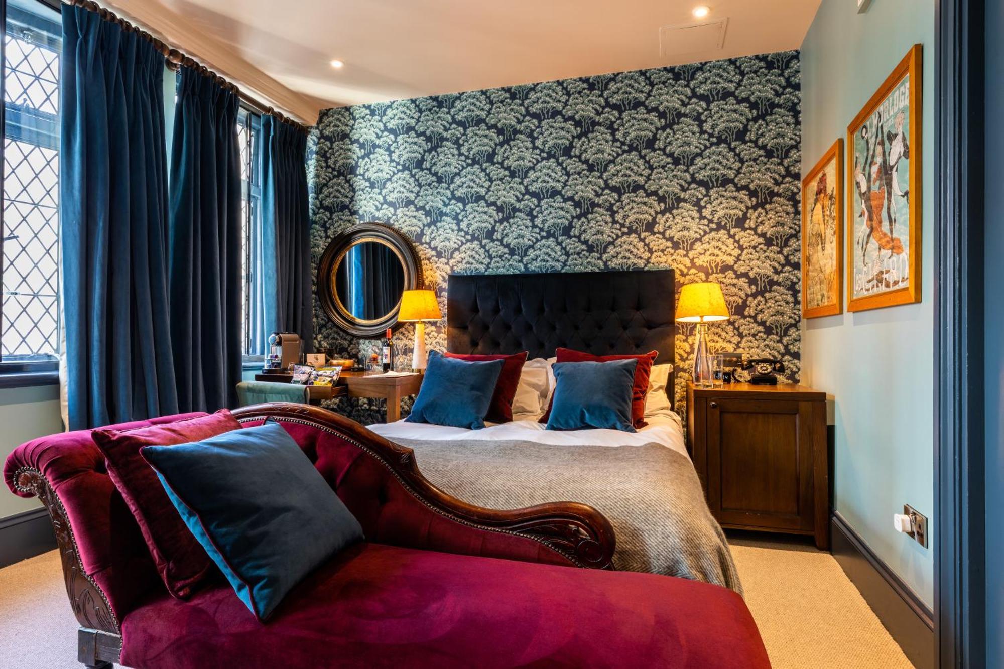 Fox And Anchor Hotel London Exterior photo