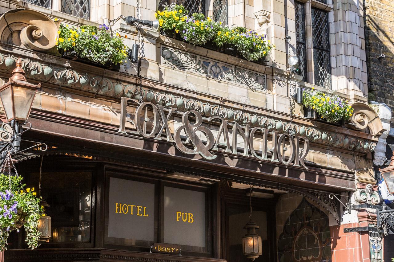 Fox And Anchor Hotel London Exterior photo
